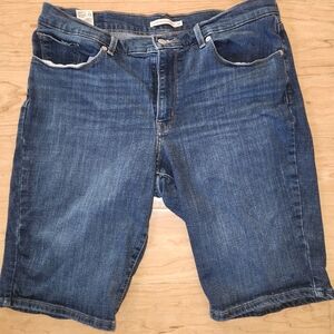 Womens Levi Bermuda Shorts